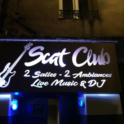 Le Scat Club - Entrée caves voûtées rue de la Verrerie Aix-en-Provence